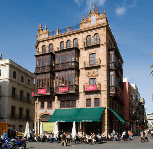 edificio laredo sevilla
