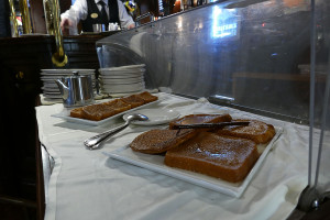 torrijas pub the trinity hotel inglaterra sevilla