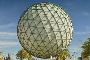 Esfera bioclimatica calle Marie Curie Isla Cartuja Sevilla