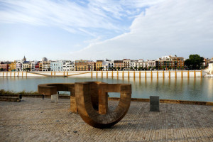 calle betis triana sevilla