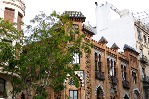 edificio martin villa sevilla regionalismo