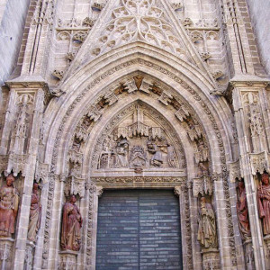 puerta nacimiento catedral sevilla
