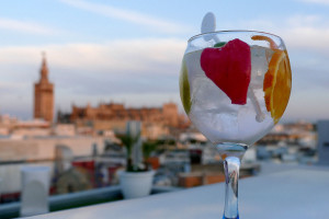 terraza hotel inglaterra sevilla