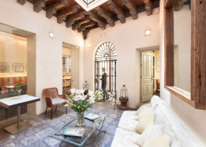 hotel corral rey sevilla hall